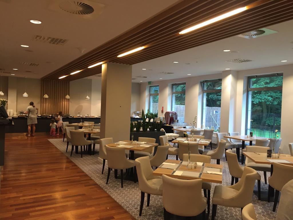 Apartament Przy Plazy - Darmowe Spa, Basen, Hotel Diune Колобжег Экстерьер фото